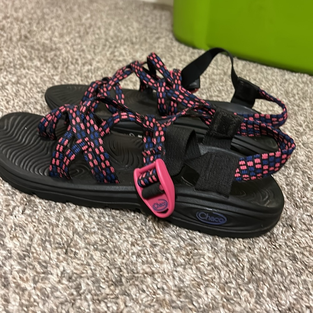 Chaco, size 9 - Picture 2 of 3
